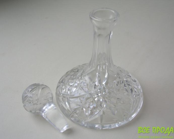 Графин. Куплен в Англии