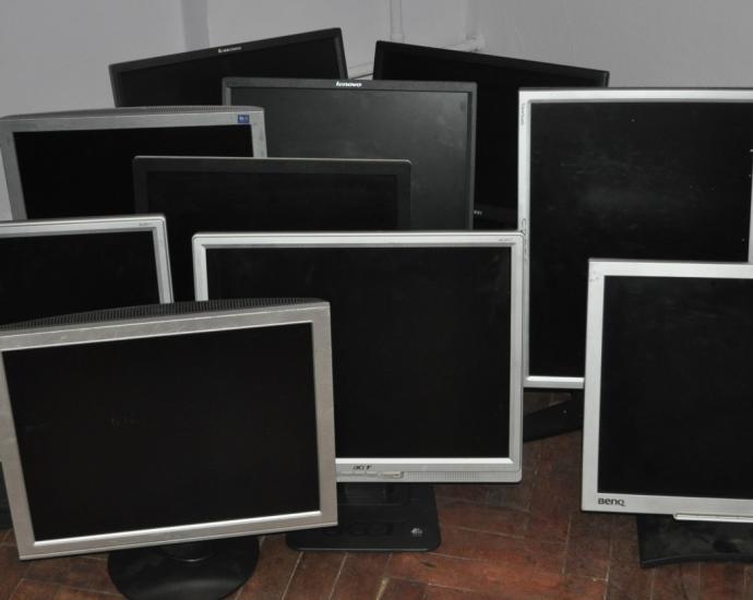 б.у. TFT монітори -