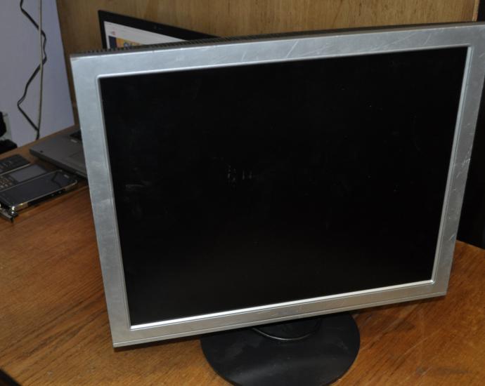 б.у. TFT монітори -