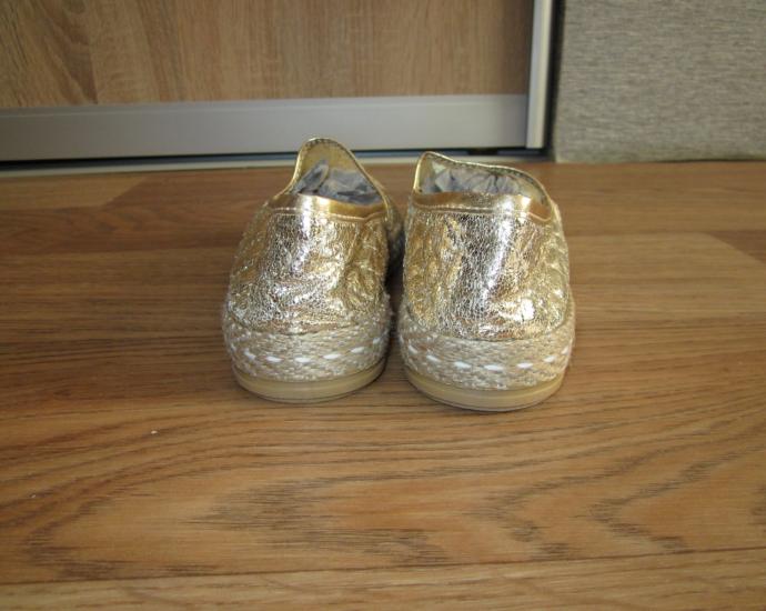 Балетки - тапочки - эспадрильи женские золото