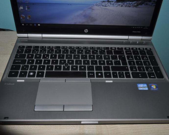 HP 8560p - 15`` / i5 / 3gb / hdd 320gb / dvd / web /