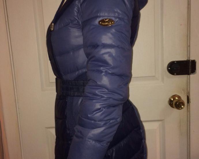 Пуховик зимний синий