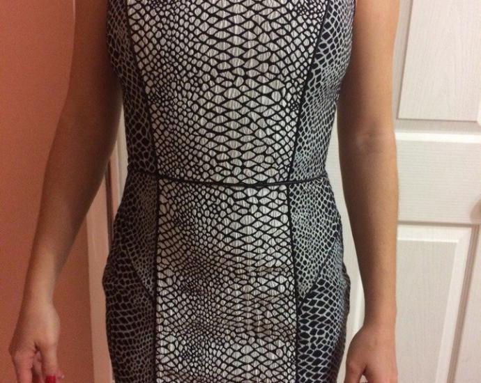 Платье черно-белое