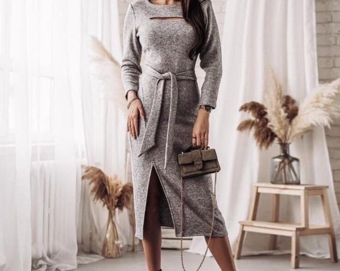 Сукня з поясом