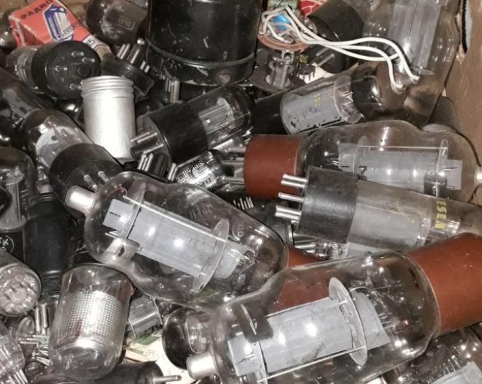 Куплю бу и новые Теле-Радио лампы