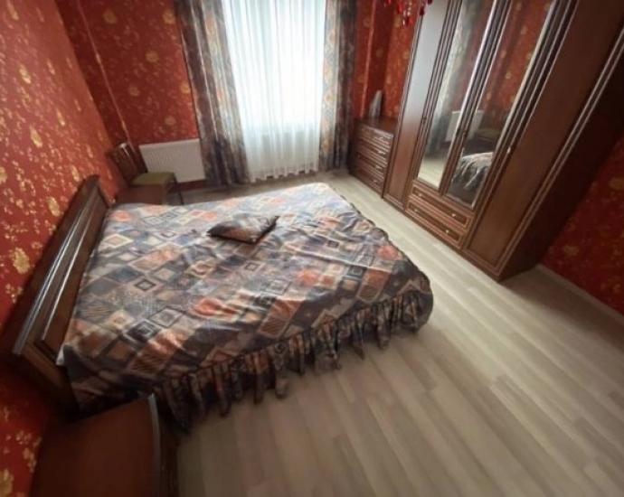 Сдам 2-х кiмн. кв-ру в центрi по вул. Гоголя 4800 грн/міс