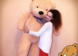 Большие плюшевые ведмеди