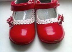Туфельки для девочки