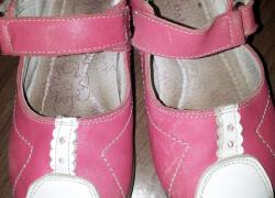 Кожаные туфли для девочки