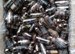 Куплю старые радиолампы весом