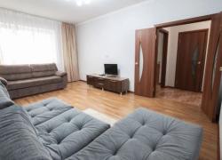 Сдам 2-х кiмн. кв-ру в центрi по вул. Гоголя 4800 грн/міс